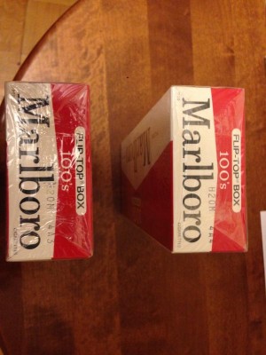 Marlboro 100 box 3.JPG