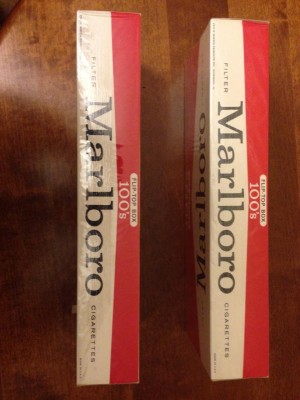 Marlboro 100 box 2.JPG